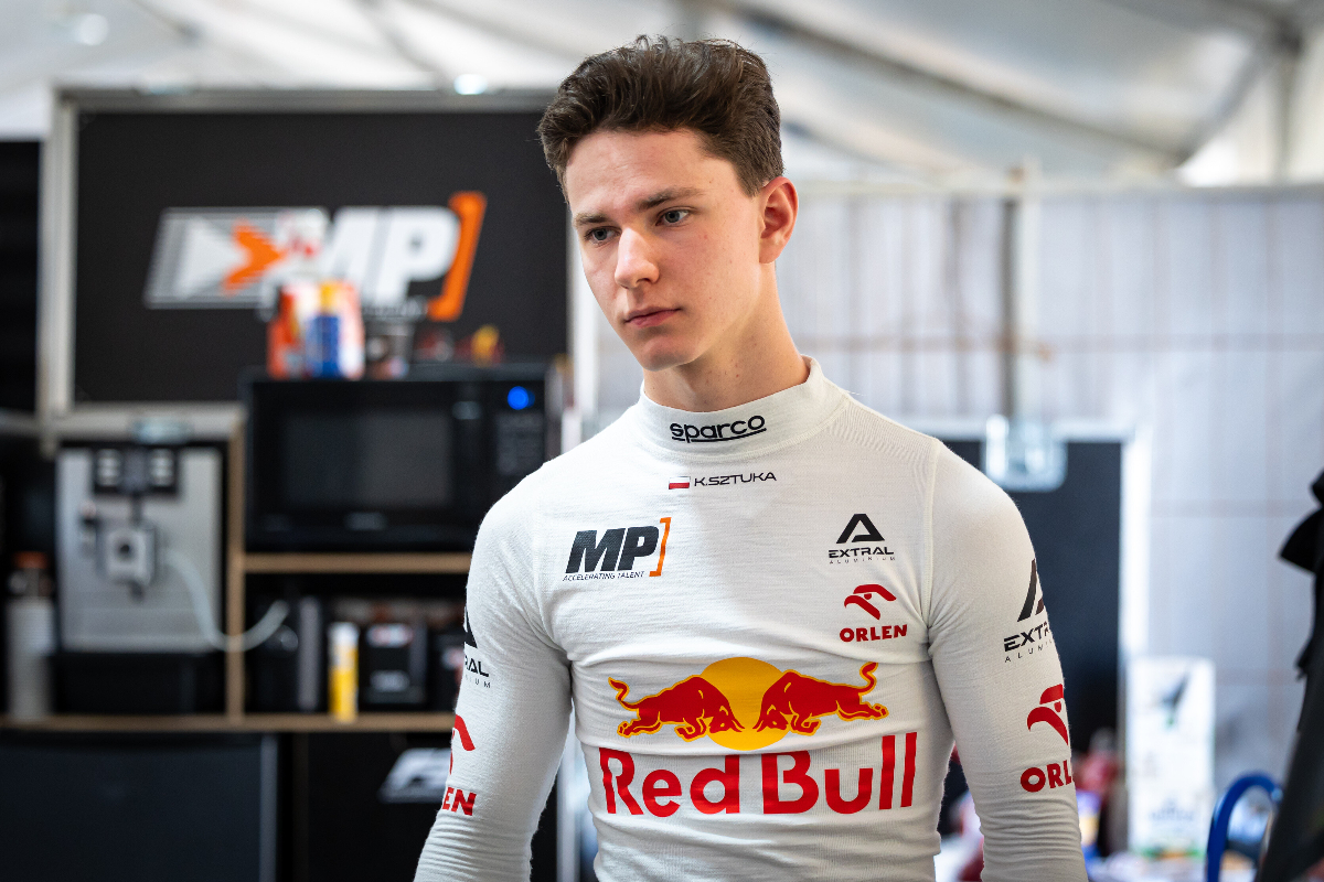 Red Bull’s Sztuka has “lots to learn” after “difficult” F3 debut at Bahrain