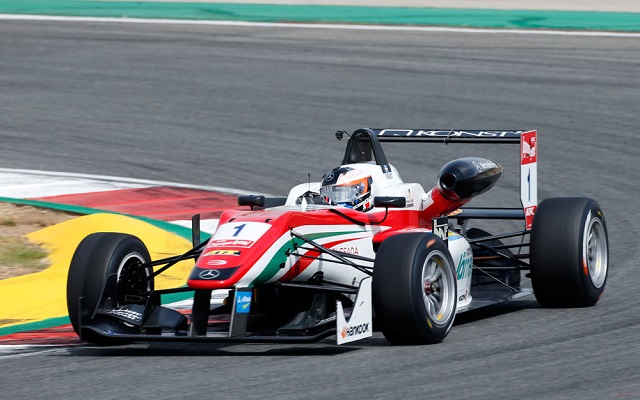 Rosenqvist And Ilott Top Nurburgring European F3 Practice Formula Scout