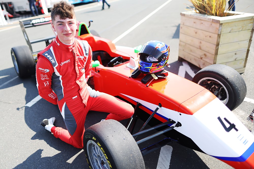 Connor Drafted Back Into Arden S British F3 Line Up Joined By Bilinski