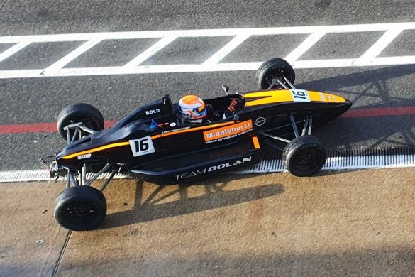 Middlehurst and Romanek share United FFord spoils at Donington Park ...